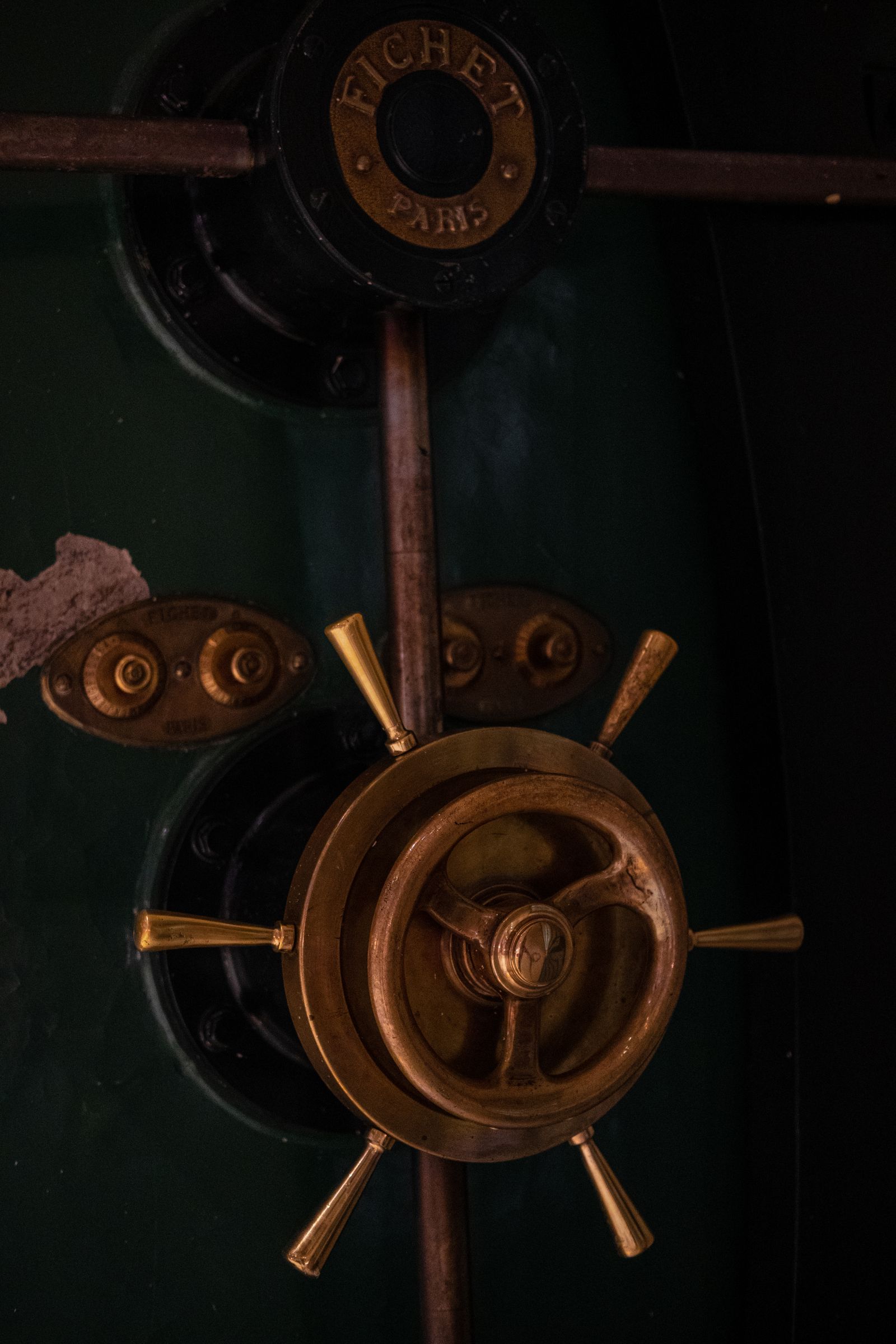 Pintu brankas bank